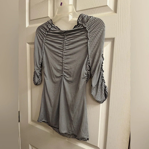 2) BUNDLE~MAX STUDIO/ NICE~NEW DIRECTIONS~ BLOUSE ~SMALL - Picture 3 of 15